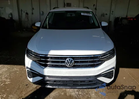 2022 Volkswagen Tiguan S z USA, uszkodzony, nr VIN 3VV1B7AX5NM039739